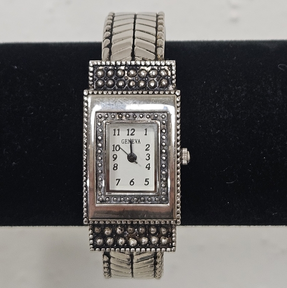 Geneva Vintage Square Face Bangle Cuff Watch in Antiqued Silver - Picture 1 of 8